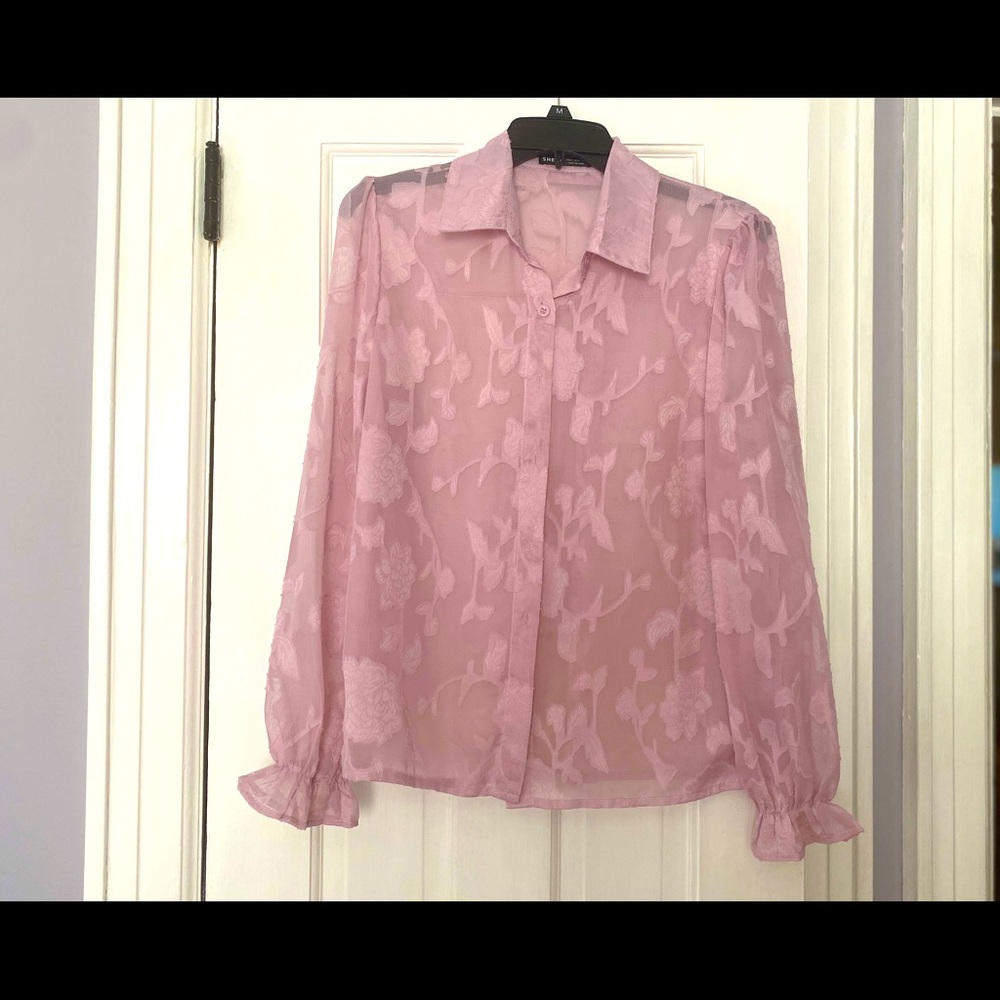 Pretty blouse. Never worn. SHEIN. Small.